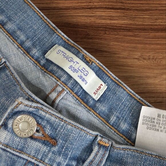 LEVI'S Straight Leg 505 Denim Jeans - Picture 3 of 6